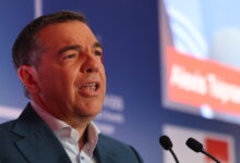 Το-re-branding-του-Τσίπρα-που-έγινε-reload-(γεμίζω-ξανά-μπαταρίες)-^-πυροβολούν-την-Ζωή-για-τις-20-ΑΙ-Ζωές-^-μέγγενη-για-την-κυβέρνηση-το-αγροτικό-^-εξαϋλώνεται-ο-ΣΥΡΙΖΑ,-πάει-για-διάσπαση-η-Νέα-Αριστερά-^-τα-σενάρια-για-Σαμαρά-–-Λατινοπούλου-^-ποιοι-βουλ