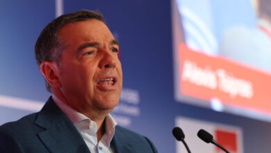 Το-re-branding-του-Τσίπρα-που-έγινε-reload-(γεμίζω-ξανά-μπαταρίες)-^-πυροβολούν-την-Ζωή-για-τις-20-ΑΙ-Ζωές-^-μέγγενη-για-την-κυβέρνηση-το-αγροτικό-^-εξαϋλώνεται-ο-ΣΥΡΙΖΑ,-πάει-για-διάσπαση-η-Νέα-Αριστερά-^-τα-σενάρια-για-Σαμαρά-–-Λατινοπούλου-^-ποιοι-βουλ