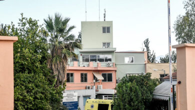 Αχαΐα:-Αγκαλιά-έπεσαν-από-τα-2-μέτρα-ο-25χρονος-με-τον-3χρονο-που-σκοτώθηκε-–-Από-ανακοπή-ξεψύχησε-το-παιδί