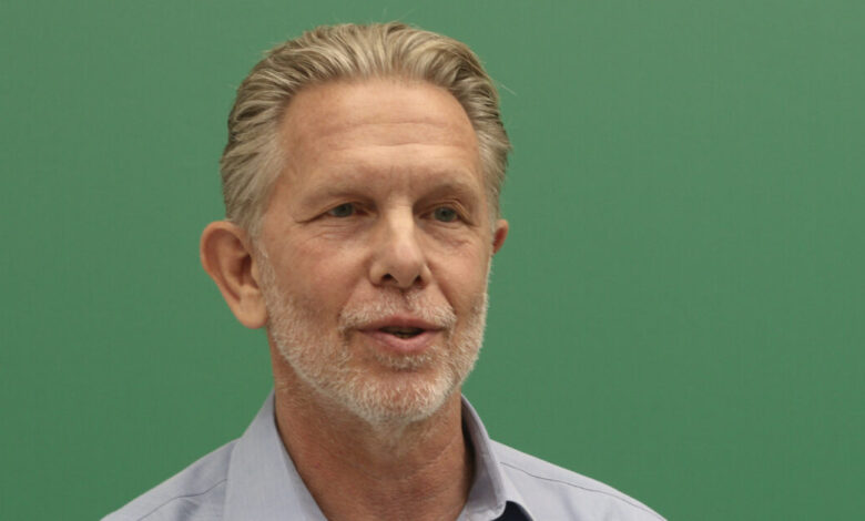 Γερουλάνος:-«Στο-ΠΑΣΟΚ-δεν-έχουμε-έκρηξη-δημοκρατίας,-χρειάζονται-αλλαγές-στο-κόμμα»