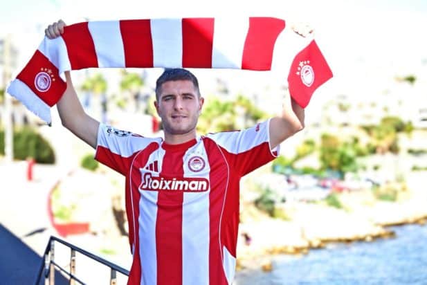 Ολυμπιακός:-«Παραμένει-ερυθρόλευκος-ο-Λορέντσο-Πιρόλα»-–-Ανανέωσε-μέχρι-το-2028-–-ΦΩΤΟ