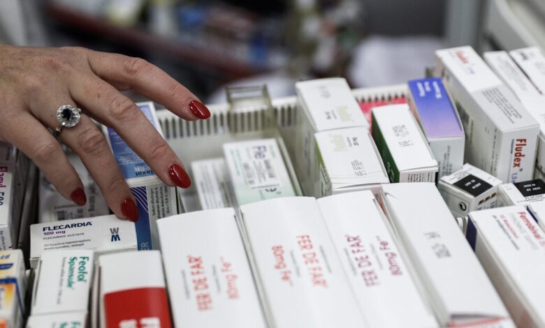 ΕΟΠΥΥ:-Απάτη-12-εκατ.-ευρώ-με-παράνομες-συνταγογραφήσεις-από-30-γιατρούς-και-62-φαρμακεία-–-Η-ανακοίνωση-του-Οργανισμού