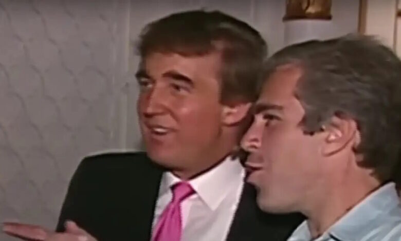 Ο-Ντόναλντ-Τραμπ-δηλώνει-ότι-δεν-είχε-καμία-σχέση-με-τον-«άρρωστο-ανώμαλο»-Τζέφρι-Επστάιν