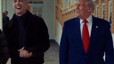 Η-Κίμπερλι-Γκιλφόιλ-αποθεώνει-Τραμπ-και-Ρονάλντο-–-Το-βίντεο-που-δημοσίευσε-από-την-επική-συνάντηση