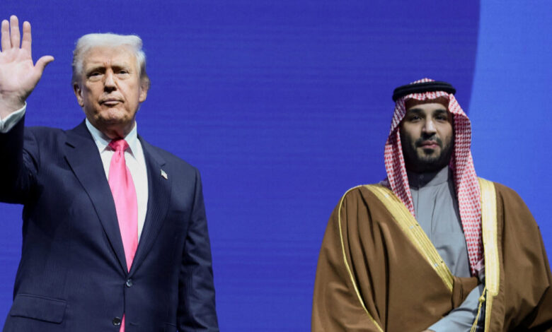 Ο-Τραμπ-ανακοίνωσε-συμφωνίες-αξίας-270-δισ.-δολαρίων-στο-φόρουμ-ΗΠΑ-–-Σαουδικής-Αραβίας