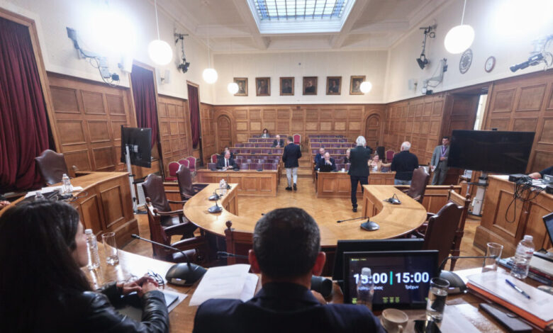 Μακάριος-Λαζαρίδης-στην-Εξεταστική-για-τον-ΟΠΕΚΕΠΕ:-Καταθέτω-μήνυση-κατά-της-διευθύντριας-Τύπου-του-γραφείου-του-ΠΑΣΟΚ-–-Η-απάντηση-από-την-Χαριλάου-Τρικούπη