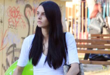 Άννα-Μπεζάν:-«Η-μητέρα-μου-με-άφησε-στο-μαιευτήριο,-ο-μπαμπάς-μου-με-κακοποιούσε»