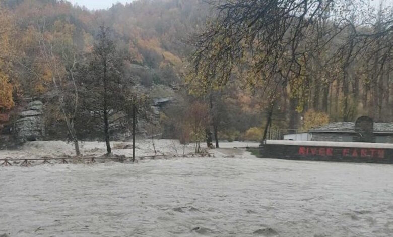 Καστοριά:-Υπερχείλισε-ο-ποταμός-Αλιάκμονας-–-Εκτεταμένες-οι-ζημιές-στο-Νεστόριο-και-στο-river-party