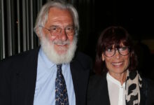 Ο-Γιάννης-Σμαραγδής-για-τον-θάνατο-της-γυναίκας-του:-«Έπεσα-στα-πατώματα,-6-μήνες-κοίταζα-το-ταβάνι»