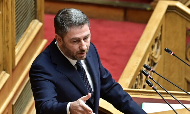 Ανδρουλάκης:-«Καλλιεργείτε-την-τοξικότητα-και-τον-διχασμό-όπως-γινόταν-επί-Τσίπρα-–-Καμμένου»-–-Νέα-συγκάλυψη-στον-ΟΠΕΚΕΠΕ-με-τον-«Φραπέ»