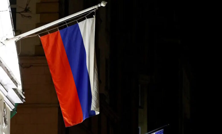 Σε-πορεία-συμμόρφωσης-με-τις-κυρώσεις-ΗΠΑ-και-Ρωσίας-οι-κινέζικες-και-ινδικές-τράπεζες-και-διυλιστήρια