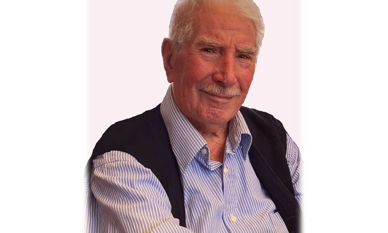 Έφυγε-από-τη-ζωή-ο-Βασίλειος-Γεωρ.-Μπακούλας,-98-ετών