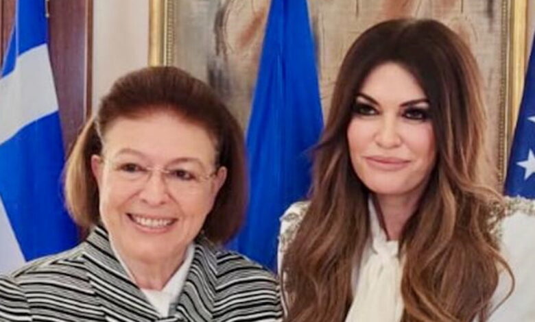 Η-Κίμπερλι-Γκιλφόιλ-συνάντησε-την-Λίνα-Μενδώνη:-Στο-επίκεντρο-η-αντιμετώπιση-της-παράνομης-διακίνησης-πολιτιστικών-αγαθών