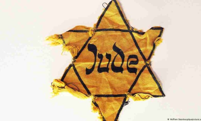 Ακυρώθηκε-δημοπρασία-με-αντικείμενα-από-το-Ολοκαύτωμα-στη-Γερμανία