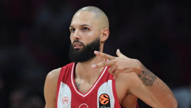 Ολυμπιακός-–-Παρί-98-86:-Με-ξέσπασμα-Φουρνιέ-οι-Πειραιώτες-επέστρεψαν-στις-νίκες-στην-euroleague