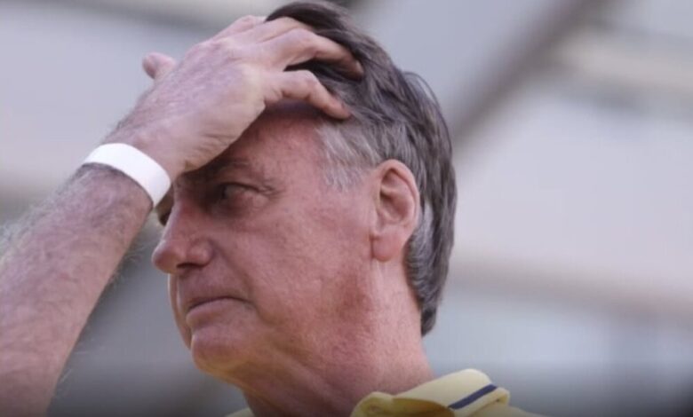 Βραζιλία:-Συνελήφθη-ξανά-ο-Μπολσονάρου-Προσπάθησε-να-αφαιρέσει-το-βραχιολάκι