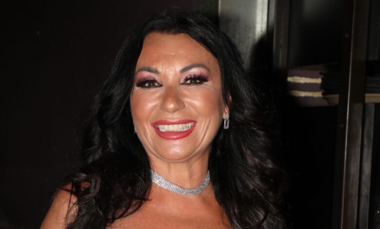 Πόπη-Μαλλιωτάκη:-Ξέσπασμα-για-τα-ψεύτικα-προφίλ-–-«Αν-συνεχιστεί-αυτό-θα-κινηθώ-νομικά»-γράφει-η-ίδια