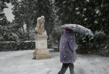 Καιρός:-Βροχές-και-πτώση-της-θερμοκρασίας-τις-επόμενες-ημέρες-–-Έρχεται-3ήμερη-κακοκαιρία-με-καταιγίδες-και-χιόνια