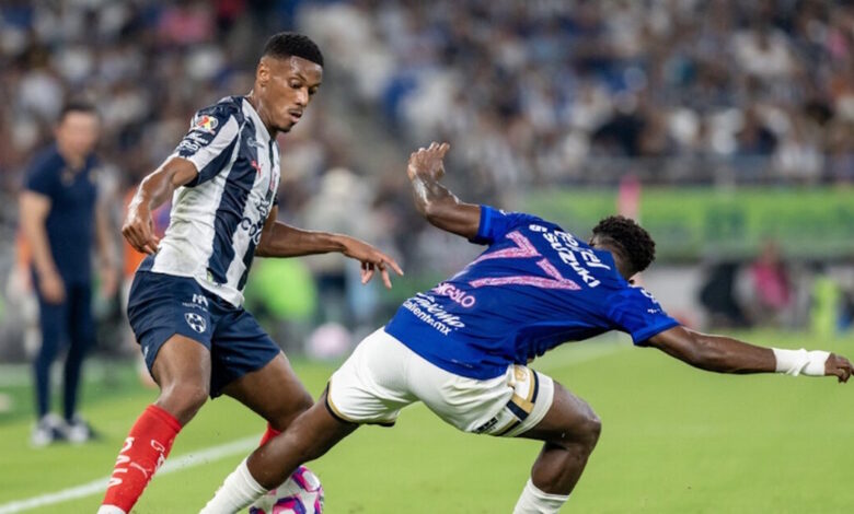 Ο-Αντονί-Μαρσιάλ-πέτυχε-γκολ-στην-προπόνηση-της-Μοντερέι-και-έκανε-τους-οπαδούς-της-ομάδας-να-πανηγυρίσουν