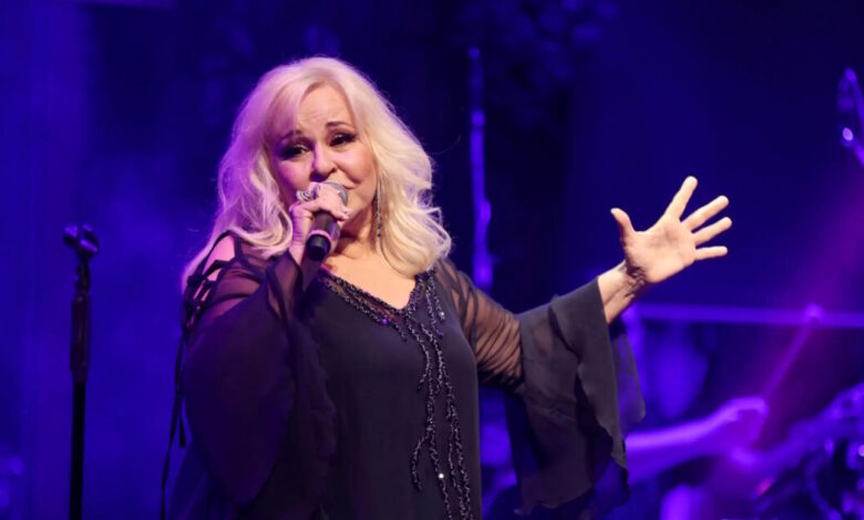 Η-Μπέσσυ-Αργυράκη-για-την-πνευμονία-που-πέρασε:-Το-είχα-παραξηλώσει-και-κάποια-στιγμή-χτύπησε-το-καμπανάκι