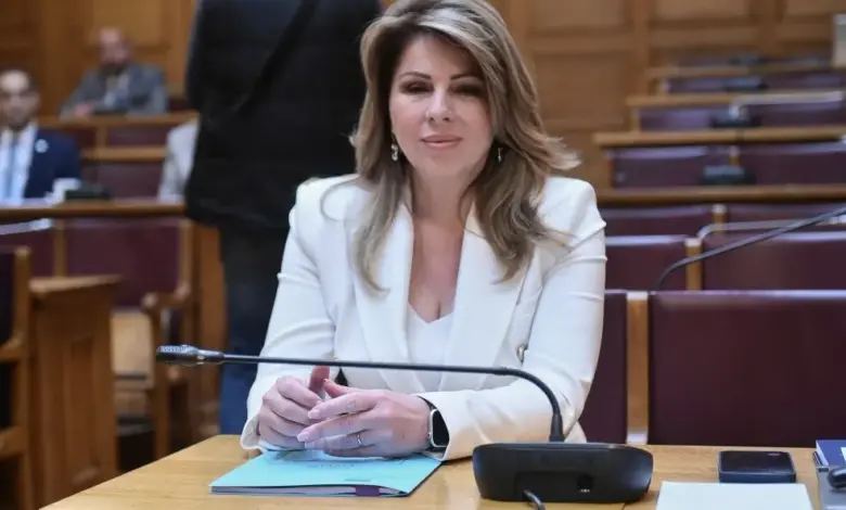 Πρόσκληση-της-Κατερίνας-Παπακώστα-για-την-ονομαστική-της-εορτή