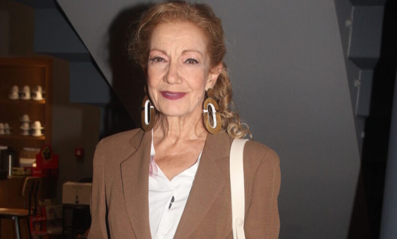 Πέμη-Ζούνη:-Πάντα-υπήρχε-η-προκατάληψη-για-το-θέατρο,-ότι-δεν-είναι-ένας-σοβαρός-χώρος