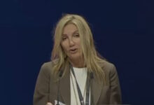 Μαρέβα-Γκραμπόφσκι-για-τον-ψηφιακό-εθισμό-των-παιδιών:-«Εάν-η-τεχνολογία-δεν-προσφέρει-στους-γονείς-εργαλεία-να-ανακτήσουν-τον-έλεγχο,-οφείλουμε-εμείς-να-το-πράξουμε»