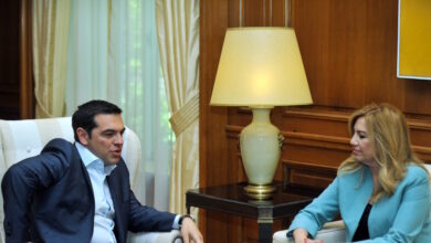 Βιβλίο-Τσίπρα:-«Είναι-καθ’-έξιν-ψεύτης»-λέει-ο-σύζυγος-της-Φώφης-Γεννηματά-για-τα-περί-πρότασης-συμμετοχής-της-στην-τότε-κυβέρνηση