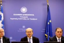 Νέα-εποχή-για-το-σύστημα-επιδοτήσεων-και-τις-πληρωμές-στους-αγρότες-–-Όλη-η-συνέντευξη-Τύπου-στο-υπουργείο-Αγροτικής-Ανάπτυξης