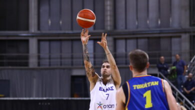 Ο-Βασίλης-Τολιόπουλος-πέτυχε-«τρελό»-buzzer-beater-τρίποντο-στο-Ελλάδα-–-Ρουμανία