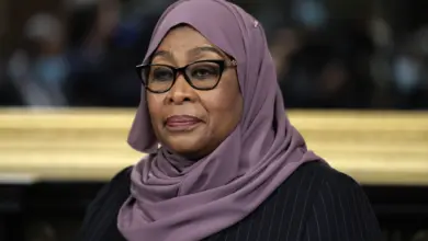 Υπουργοποίησε-κόρη,-γαμπρό,-ανιψιό-και-κουνιάδο-η-Πρόεδρος-της-Τανζανίας