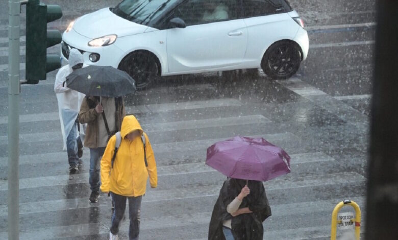 Καιρός:-«red-code»-για-Βόρειο-Αιγαίο-και-Δωδεκάνησα-τις-επόμενες-ώρες-–-Πώς-θα-κινηθεί-η-κακοκαιρία-«adel»-και-ποιο-είναι-το-πιο-κρίσιμο-12ωρο