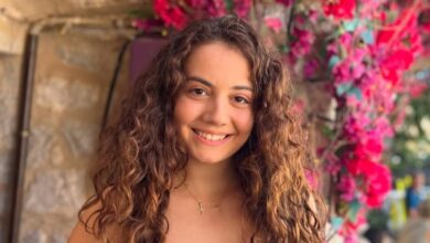 Στέφανη-Χαραλάμπους:-«Πέθαναν»-την-ηθοποιό-της-Γης-της-Ελιάς-–-«Μην-πιστεύετε-ό,τι-βλέπετε-στο-internet»