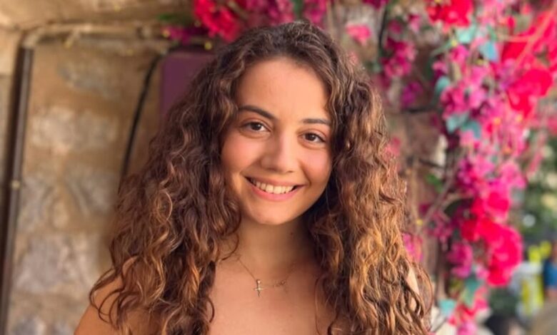 Στέφανη-Χαραλάμπους:-«Πέθαναν»-την-ηθοποιό-της-Γης-της-Ελιάς-–-«Μην-πιστεύετε-ό,τι-βλέπετε-στο-internet»