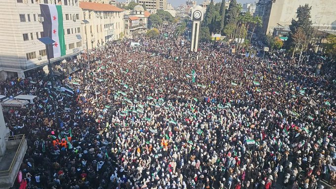 Μαζικές-διαδηλώσεις-στη-Συρία-υπέρ-του-τζιχαντιστή-Προέδρου-και-κατά-του-Ισραήλ