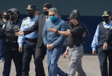 Τραμπ:-Σκληρός-με-τα-ναρκωτικά-της-Βενεζουέλας,-επιεικής-με-την-Ονδούρα