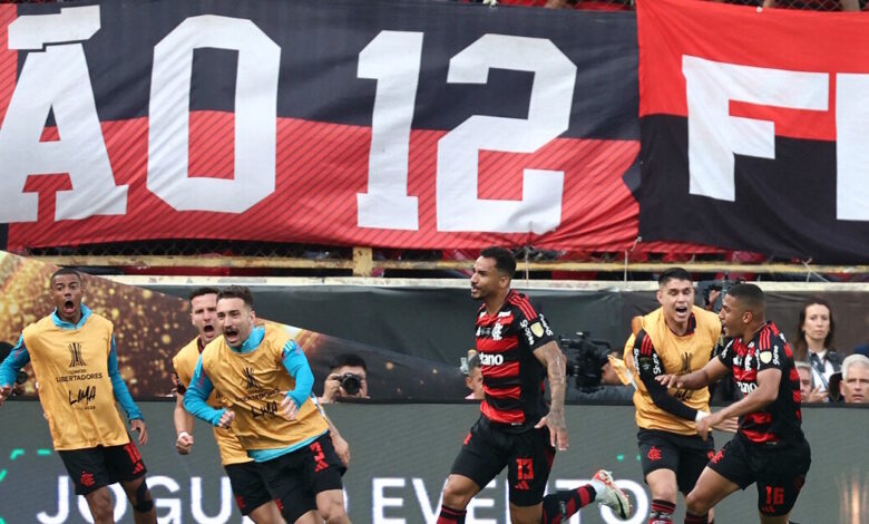 Παλμέιρας-–-Φλαμένγκο-0-1:-Ο-Ντανίλο-έκρινε-τον-«εμφύλιο»-στον-τελικό-και-έδωσε-στην-ομάδα-το-4ο-copa-libertadores-στην-ιστορία-της