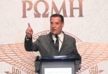 Ο-Άδωνις-Γεωργιάδης-παρουσίασε-το-βιβλίο-του-«Ρώμη»-–-Υπουργοί-και-βουλευτές-έδωσαν-το-παρών