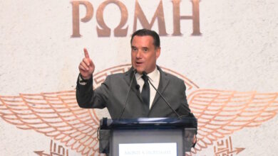 Ο-Άδωνις-Γεωργιάδης-παρουσίασε-το-βιβλίο-του-«Ρώμη»-–-Υπουργοί-και-βουλευτές-έδωσαν-το-παρών