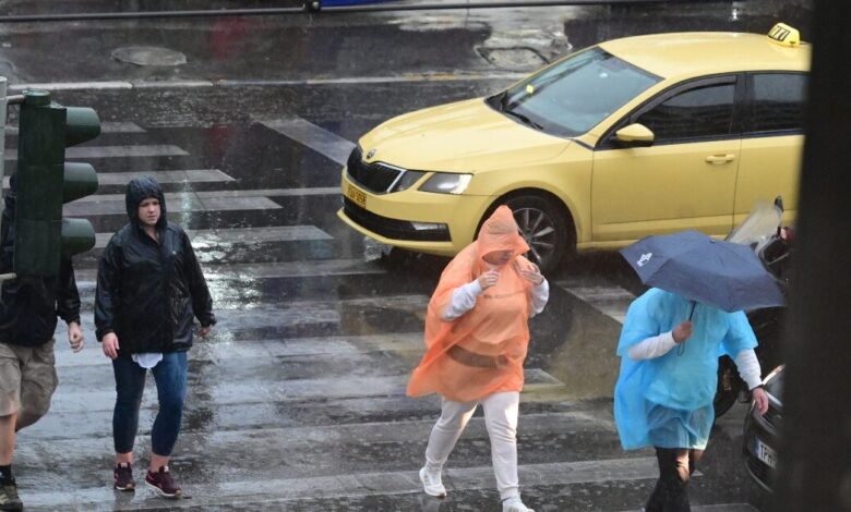 Καιρός-–-Τσατραφύλλιας:-Επιστρέφει-η-κακοκαιρία-με-καταιγίδες,-χαλάζι-και-θυελλώδεις-ανέμους-–-Δυτική-και-βόρεια-Ελλάδα-στο-επίκεντρο