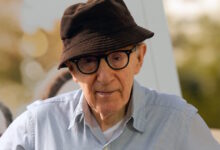 Ο-Γούντι-Άλεν-έγινε-90-ετών:-Από-τα-αστεία-που-πουλούσε-σε-εφημερίδες-στην-σπουδαία-καριέρα-στον-κινηματογράφο