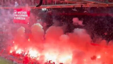 Άγιαξ-–-Γκρόνινγκεν:-Οριστική-διακοπή-στο-ματς-εξαιτίας-καπνογόνων