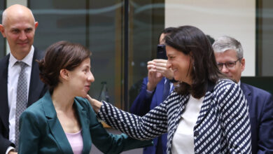 Στις-Βρυξέλλες-η-Κεραμέως-–-Ενημερώνει-ευρωπαϊκό-συμβούλιο-και-Κομισιόν-για-την-συμφωνία-κυβέρνησης-και-κοινωνικών-εταίρων