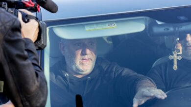 Συγκλονίζει-ο-πατέρας-του-19χρονου-Ραφαήλ:-«nα-γίνει-γρήγορα-καλά»-λέει-για-τον-39χρονο-επιλοχία-που-δίνει-μάχη-για-τη-ζωή-του