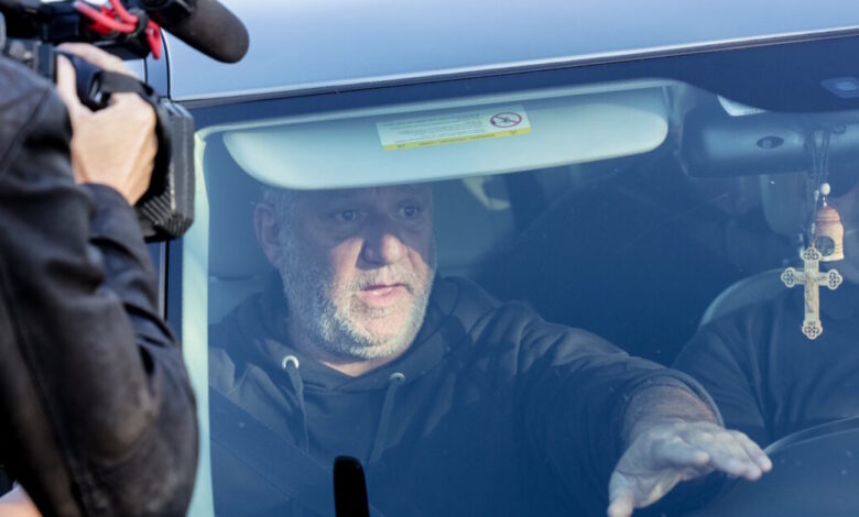 Συγκλονίζει-ο-πατέρας-του-19χρονου-Ραφαήλ:-«nα-γίνει-γρήγορα-καλά»-λέει-για-τον-39χρονο-επιλοχία-που-δίνει-μάχη-για-τη-ζωή-του