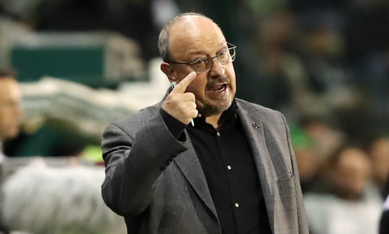 Ράφα-Μπενίτεθ:-«Τα-ατομικά-λάθη-μας-στοίχησαν-–-Δουλεύουμε-κι-έχουμε-βελτιωθεί-στον-τομέα-της-φυσικής-κατάστασης»