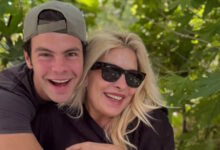 Ελένη-Μενεγάκη:-Οι-ευχές-για-τα-γενέθλια-του-γιου-της,-Άγγελου-Λάτσιου-και-οι-σπάνιε-πόζες-από-το-παρελθόν