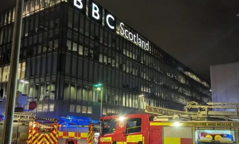 Σκωτία:-Φωτιά-στο-κτίριο-του-bbc-–-Εκκενώθηκαν-τα-γραφεία-σταμάτησε-το-πρόγραμμα