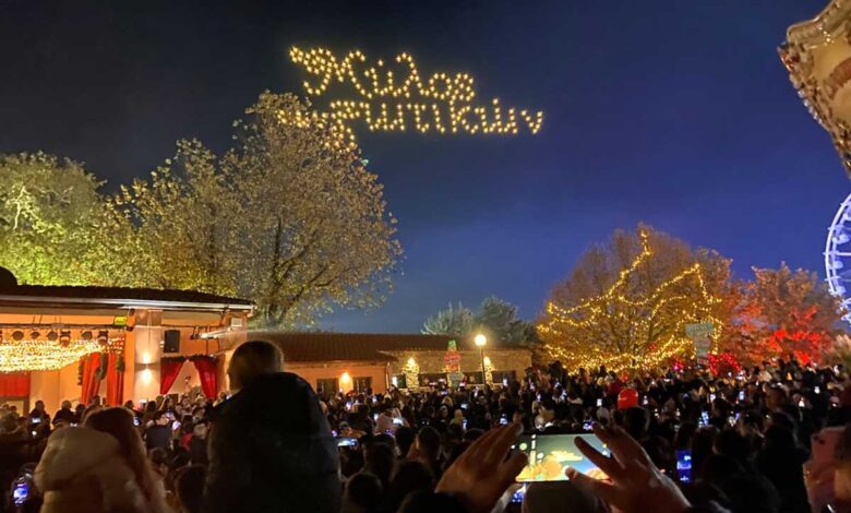 Μαγευτική-έναρξη-στον-14ο-Μύλο-των-Ξωτικών-με-drones-Πίτερ-Παν-και-Αη-Βασίλη