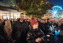 Στον-Μύλο-των-Ξωτικών-ο-Γιώργος-Καταβούτας-με-ευχές-για-τις-γιορτές